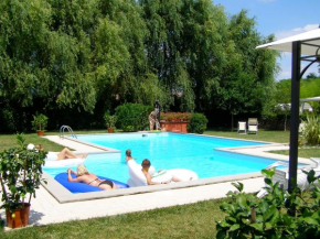 Room in Farmhouse - Apartment in Farmhouse Casolare dei Fiori